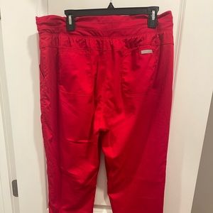 Red Cherokee Revolution 5-pocket Joggers like new!!